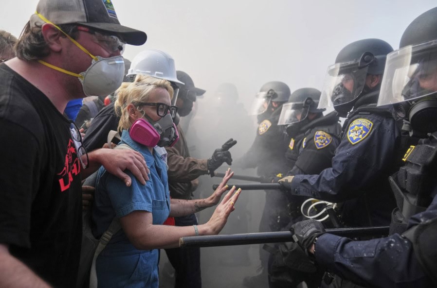 Los Angeles Protests: Trump Deploys National Guard amid Rising Tensions