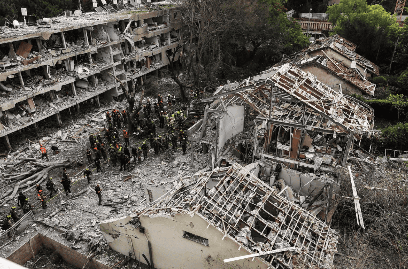 Tehran Vows Retaliation to US Strikes as Iranian Missiles Hit Israel