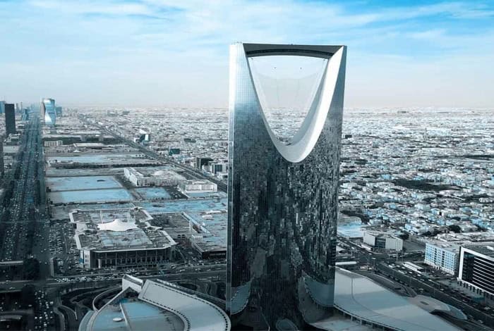 Saudi VC Funding Surges to $860 Million in H1 2025, Outpacing All of 2024