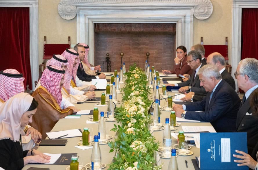 Saudi, Italian FMs Discuss Key Issues in Rome