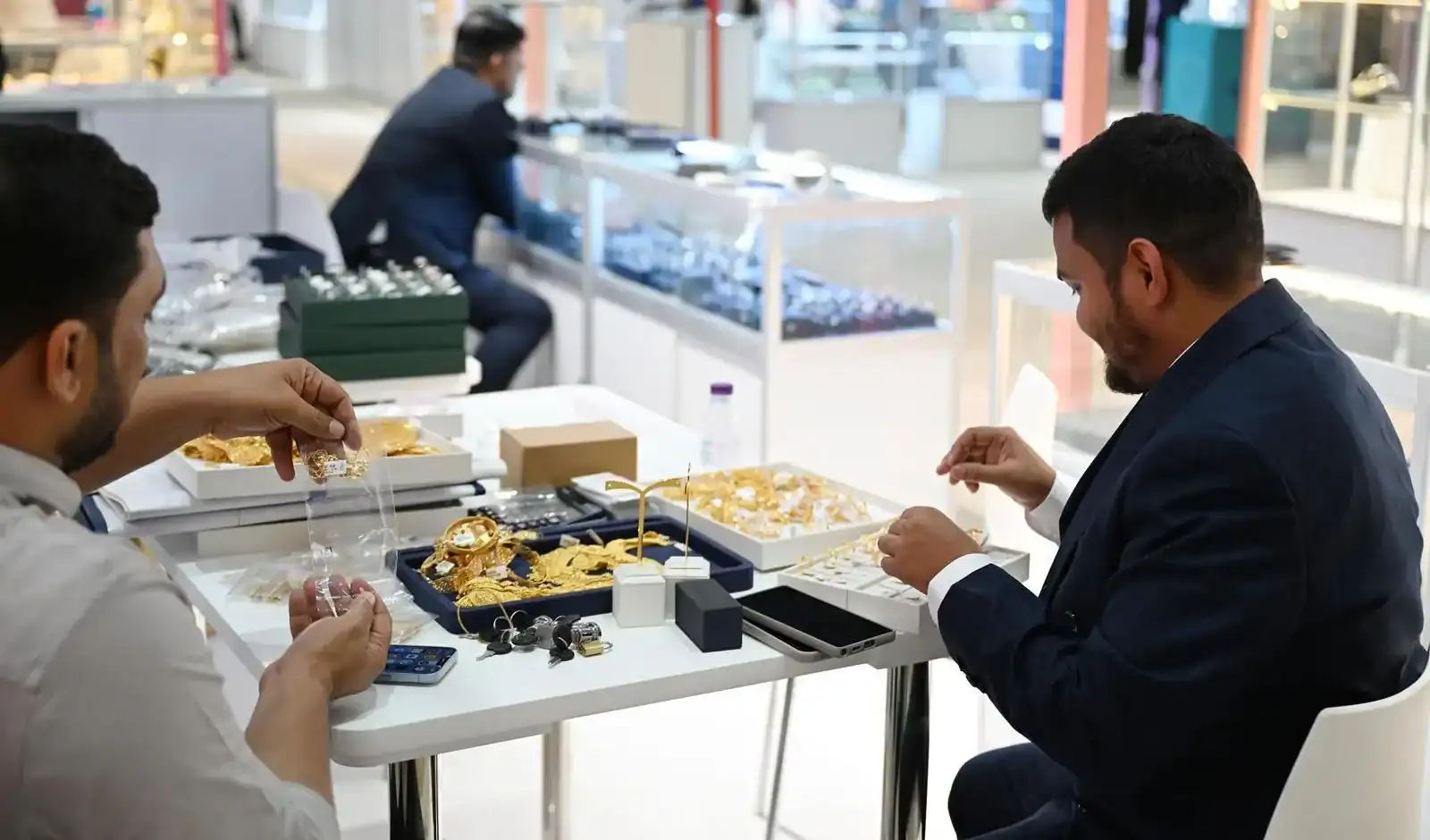Global Jewelry Investment Forum Kicks off in Jeddah