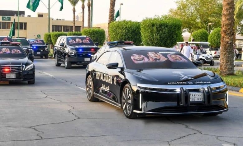 Saudi National Day 2025: Royal Guard Parades Thrill Crowds in Riyadh, Jeddah