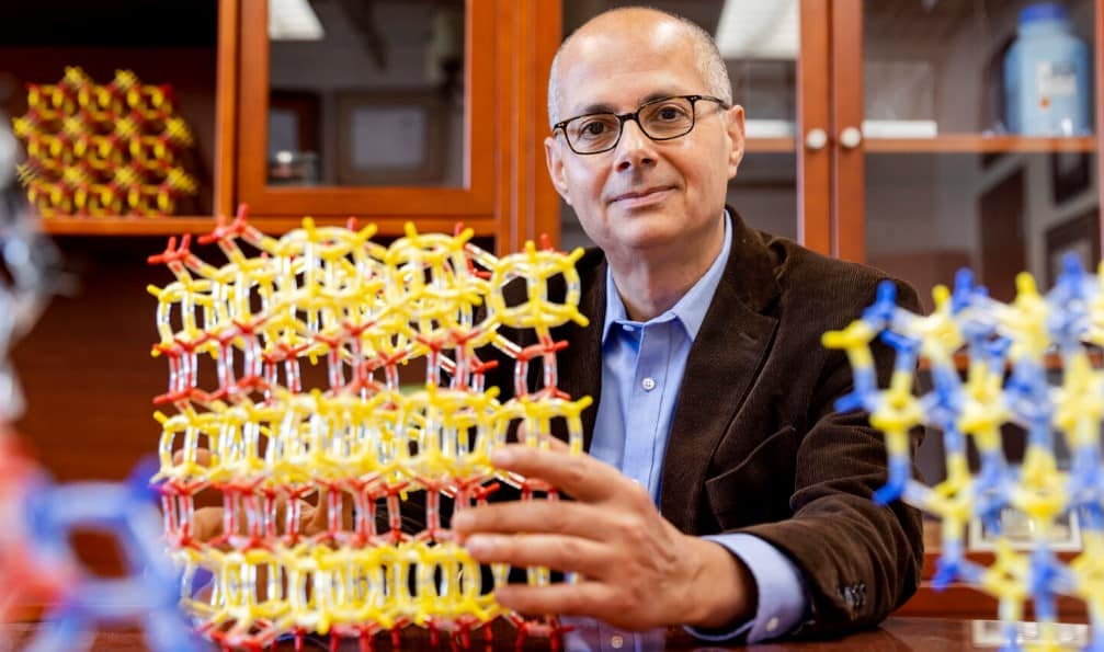 Saudi Chemist Omar Yaghi Wins Nobel Prize 2025 | Leaders