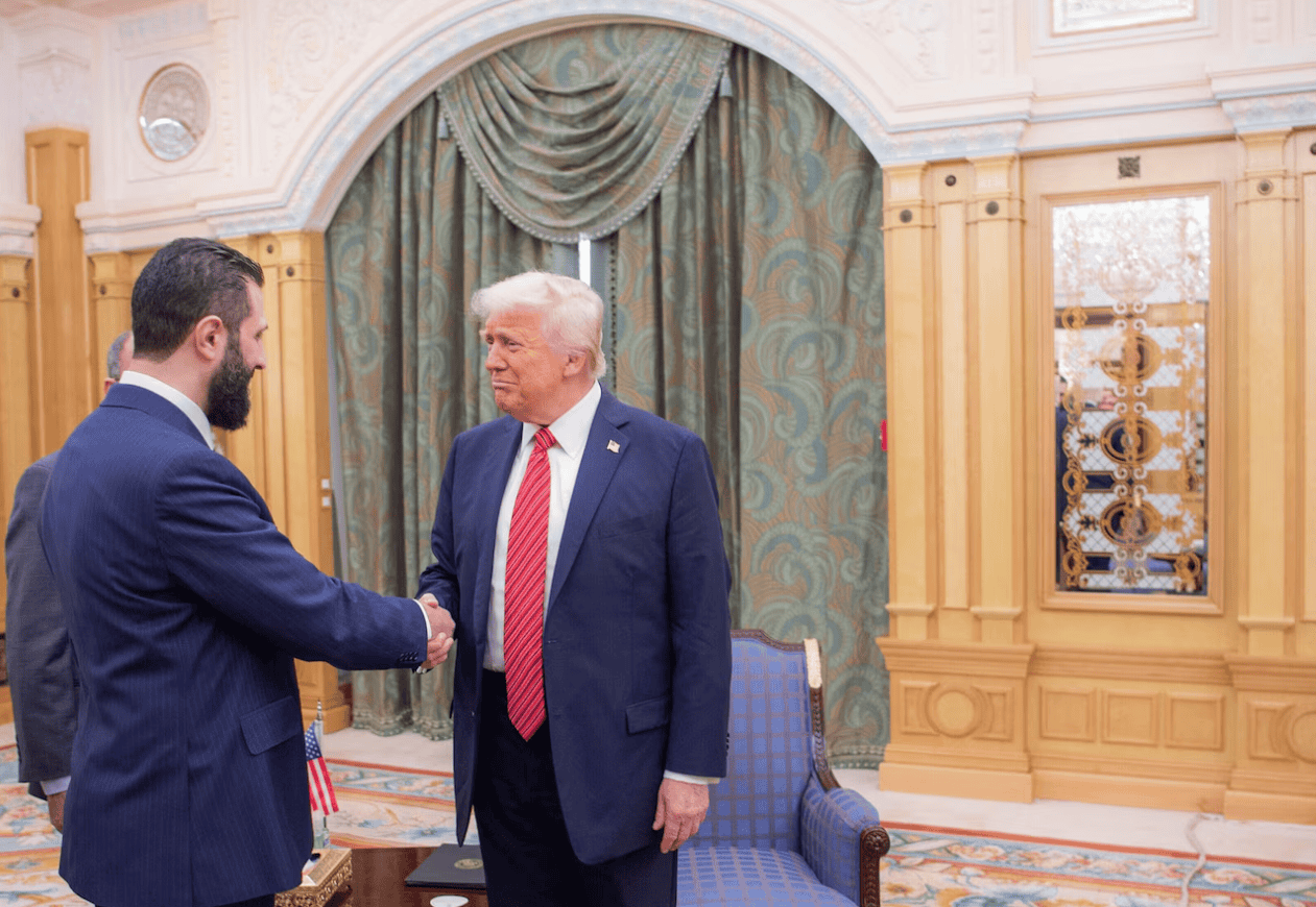 Syrian President Al-Sharaa Arrives in US for Talks with Trump