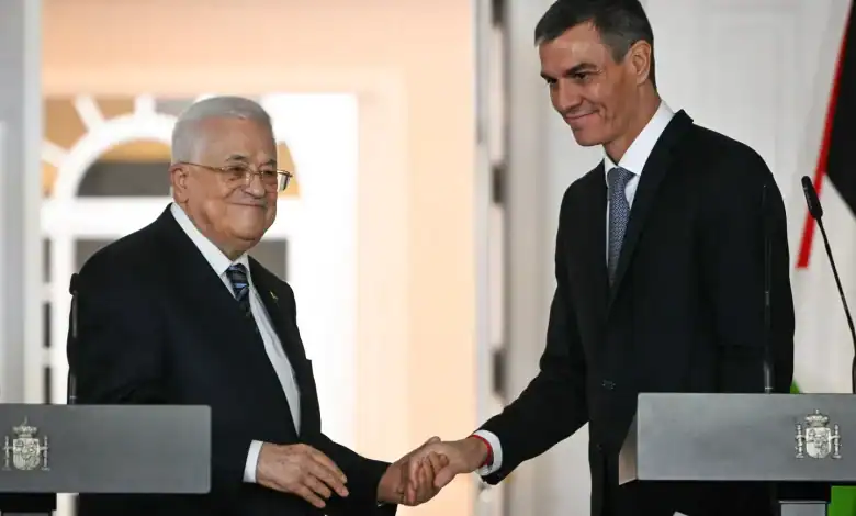 Spanish PM Reiterates Support for Two-State Solution in Meeting with Abbas