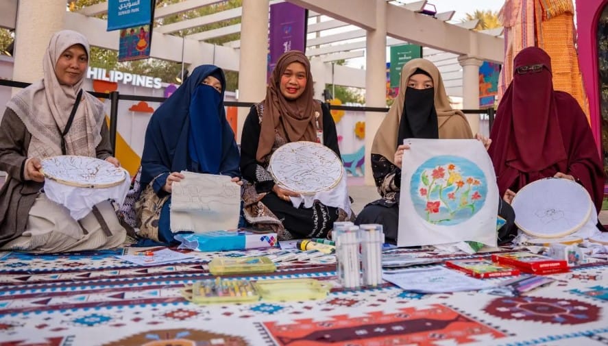 Indonesian Culture on Display in Riyadh's Al-Suwaidi Park