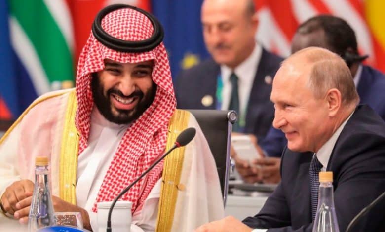 Saudi Arabia, Russia Sign Mutual Visa Exemption Agreement