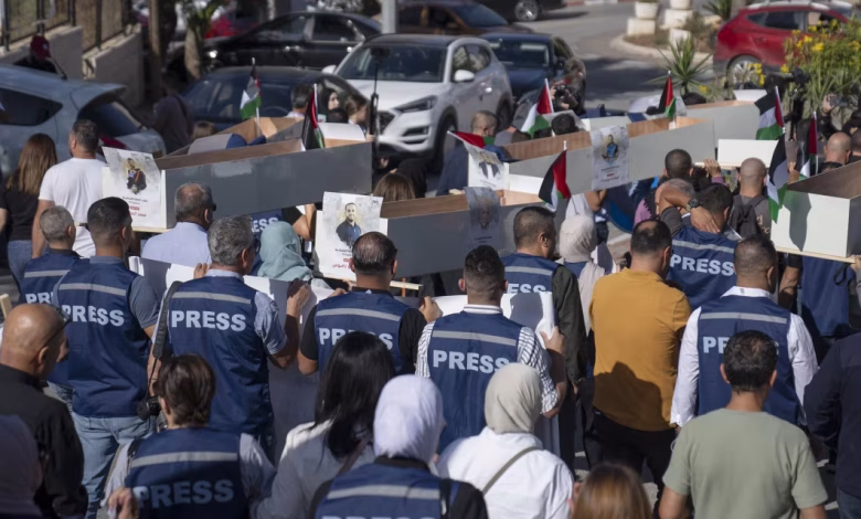 Foreign Press Group Condemns New Delay on Gaza Media Access