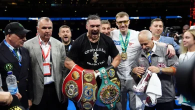 Usyk to Fight Kickboxing Star Verhoeven at Egypt’s Pyramids of Giza