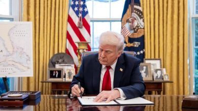 Trump Counters Supreme Court Defeat with New 10% Global Tariffs