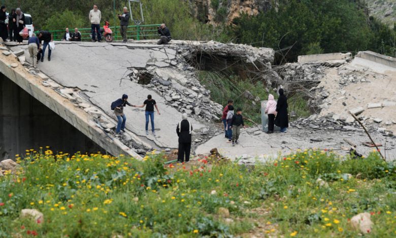 Israel Warns Southern Lebanon Residents against Returning to Border Villages