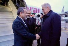 Iran Proposes Reopening Hormuz, Delaying Nuclear Talks as FM Arrives in Russia