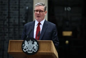 UK Will Not Be Drawn into Iran War or Support Hormuz Blockade: Starmer
