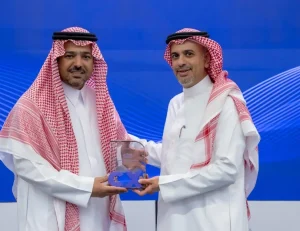 CST Governor Honors stc with Two Customer Experience Awards