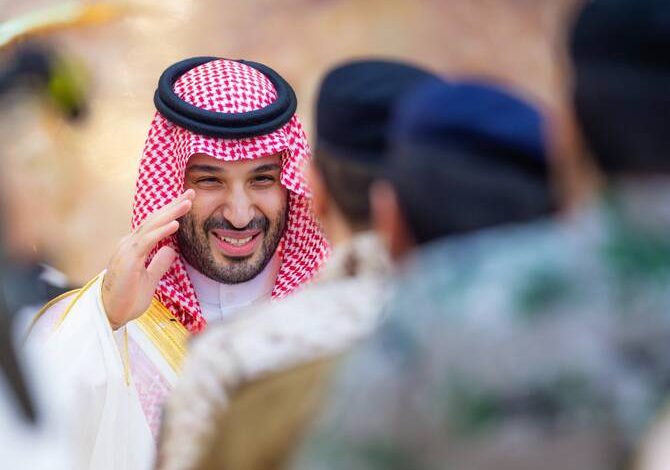 Crown Prince Commends Hajj Workforce During Eid Reception in Mina
