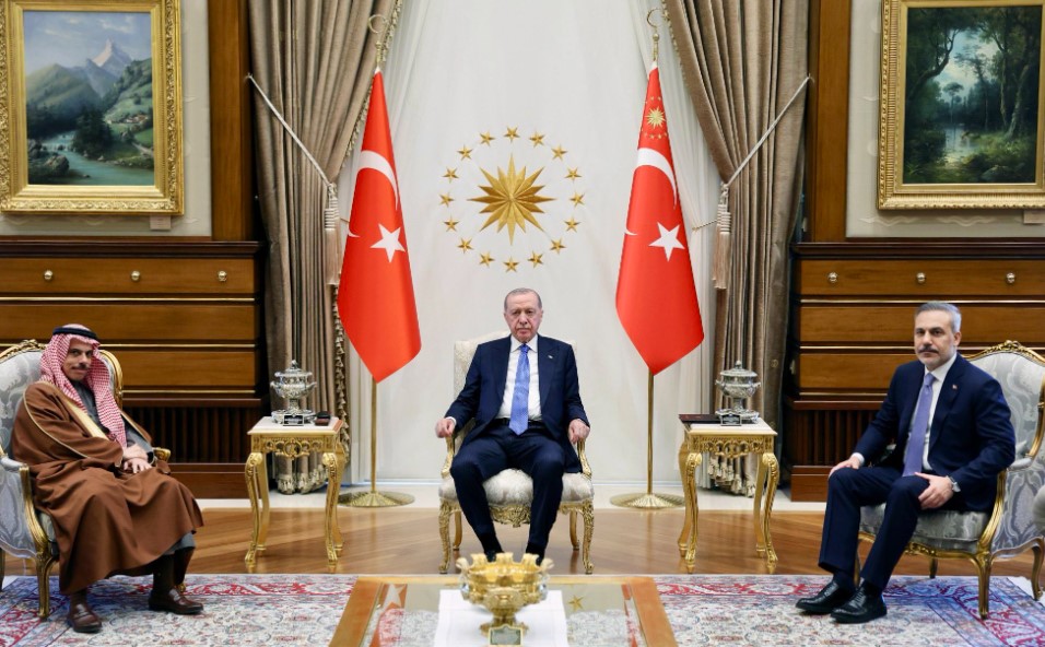 Saudi FM Meets Turkish President Erdogan in Ankara