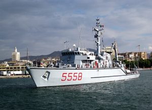 Italy Deploys Two Minesweepers Near Strait of Hormuz