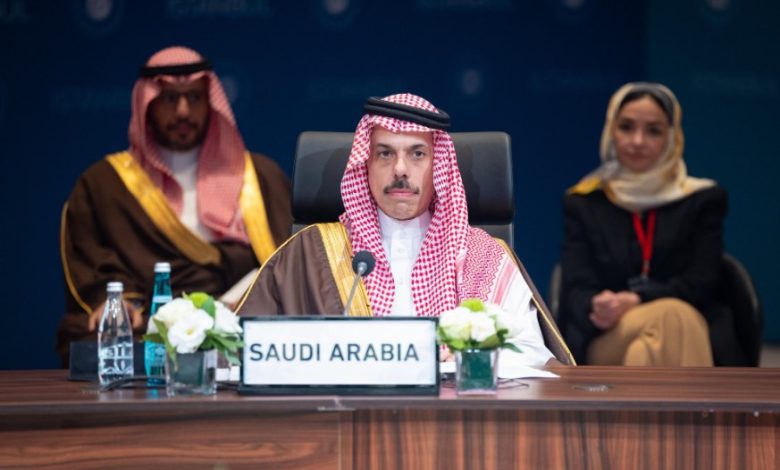 Saudi Arabia Praises Trump for Prioritizing Diplomacy, Urges Iran to Respond Positively