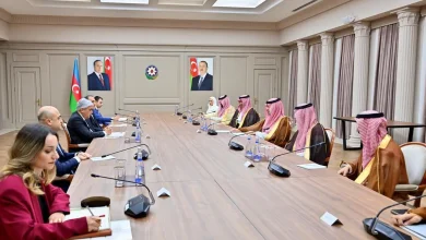 Municipalities Minister Meets Azerbaijani Deputy PM to Discuss Urban Cooperation at WUF13