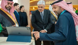 Azerbaijani Deputy PM Visits Saudi Pavilion During World Urban Forum in Baku