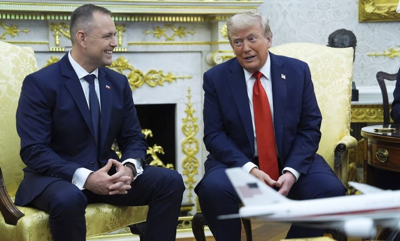 Polish President Thanks Trump After Decision to Deploy 5,000 More US Troops