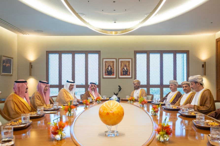 Saudi-Oman Talks: Protecting Hormuz While Accelerating Strategic Logistics Links